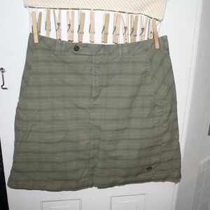 Mountain Hardwear Skirt - 8